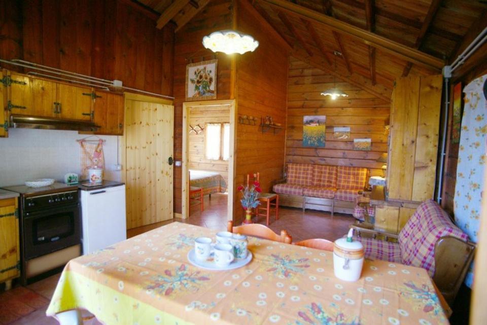 Chalet Etna Milo Eksteriør bilde